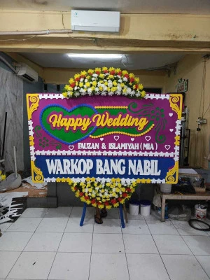 Papan Bunga di Pucungroto Kaligesing